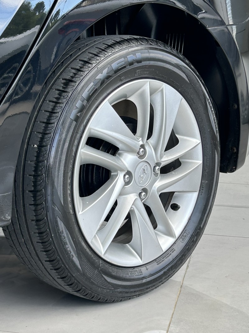 HB20S 1.6 COMFORT PLUS 16V FLEX 4P MANUAL - 2015 - CAXIAS DO SUL