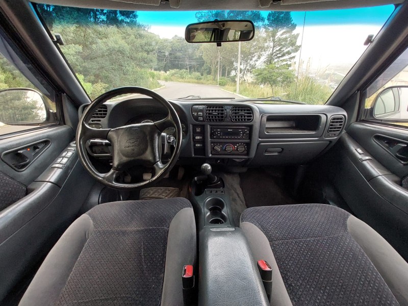 BLAZER 2.8 DLX 4X4 12V TURBO INTERCOOLER DIESEL 4P MANUAL - 2001 - FARROUPILHA