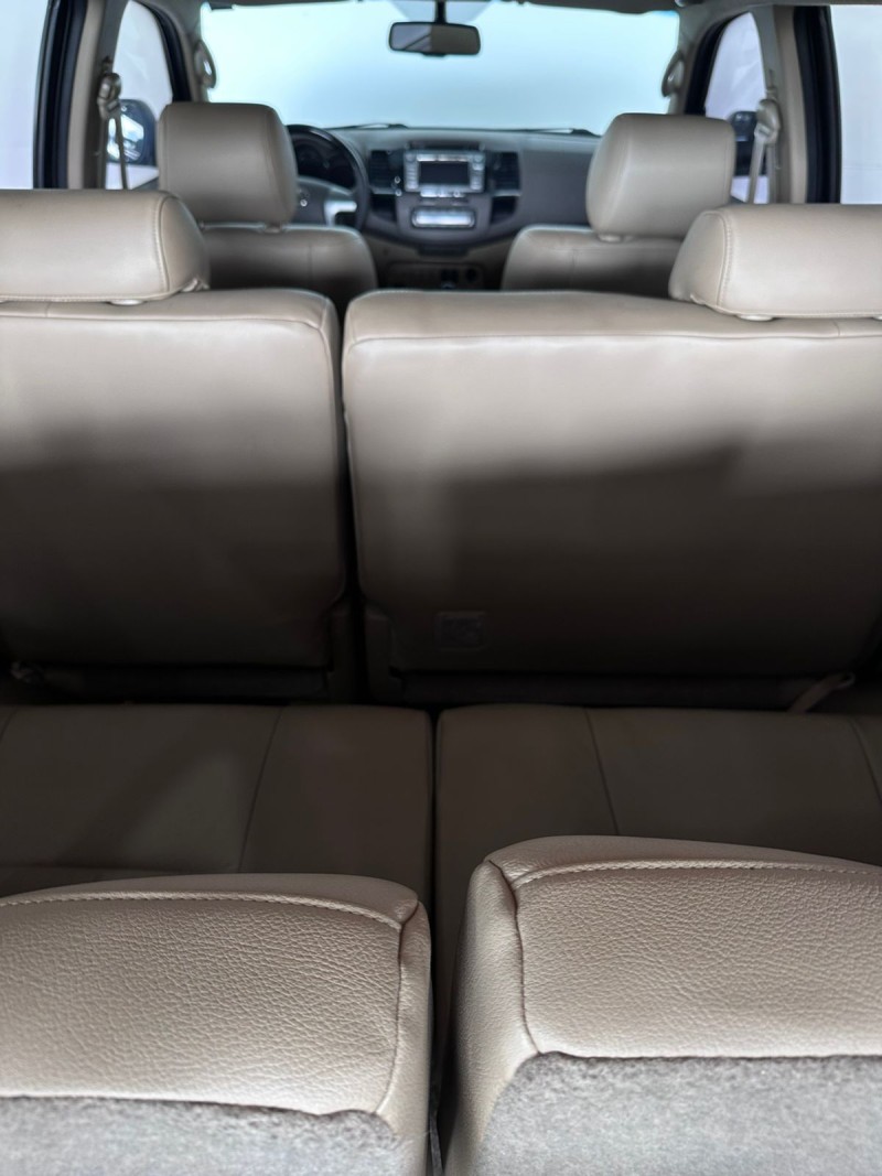 HILUX SW4 3.0 SRV 4X4 7 LUGARES 16V TURBO INTERCOOLER DIESEL 4P AUTOMÁTICO - 2012 - FARROUPILHA