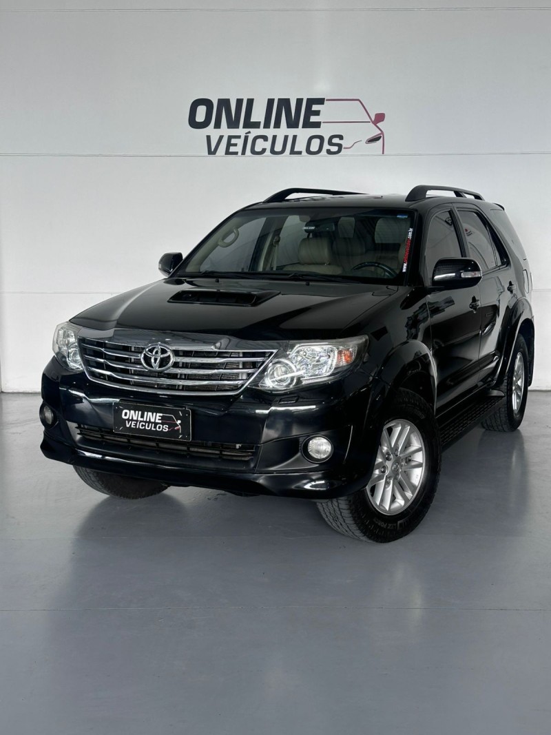 hilux sw4 3.0 srv 4x4 7 lugares 16v turbo intercooler diesel 4p automatico 2012 farroupilha