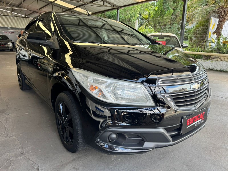 PRISMA 1.4 MPFI LT 8V FLEX 4P MANUAL - 2013 - CAXIAS DO SUL