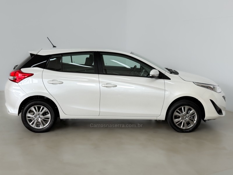 YARIS 1.5 XL PLUS CONNECT 16V FLEX 4P AUTOMÁTICO - 2022 - CAXIAS DO SUL