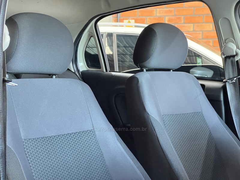 GOL 1.0 MI TRENDLINE 8V FLEX 4P MANUAL - 2017 - BENTO GONçALVES