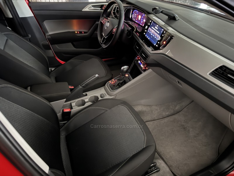POLO 1.0	200 TSI HIGHLINE AUTOMÁTICO  - 2019 - CAXIAS DO SUL