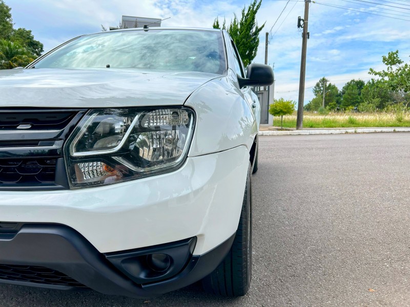 OROCH 1.6 16V EXPRESS FLEX 4P MANUAL - 2022 - BENTO GONçALVES