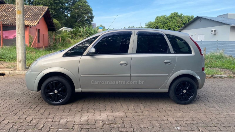 MERIVA 1.8 MPFI 16V GASOLINA 4P MANUAL - 2004 - IVOTI