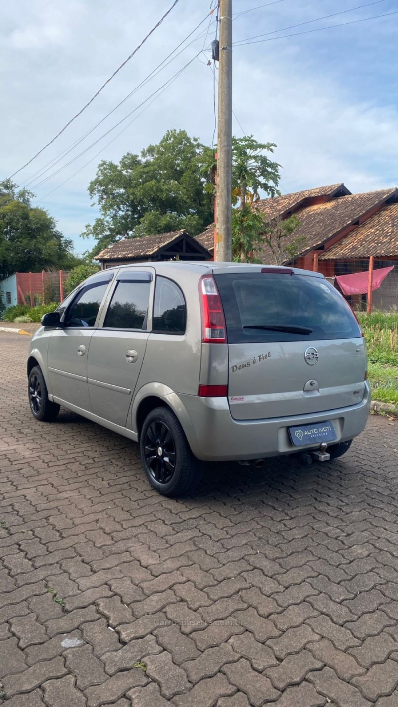 MERIVA 1.8 MPFI 16V GASOLINA 4P MANUAL - 2004 - IVOTI