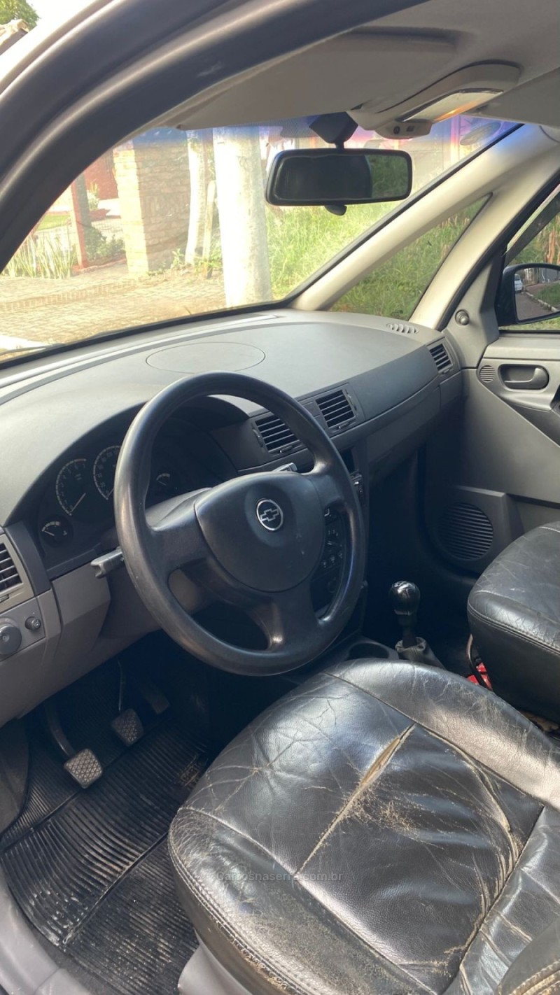 MERIVA 1.8 MPFI 16V GASOLINA 4P MANUAL - 2004 - IVOTI