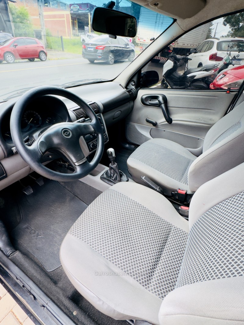 CLASSIC 1.0 MPFI 8V GASOLINA 4P MANUAL - 2009 - NOVO HAMBURGO