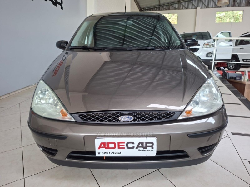 FOCUS 1.6 8V FLEX 4P MANUAL - 2008 - FARROUPILHA