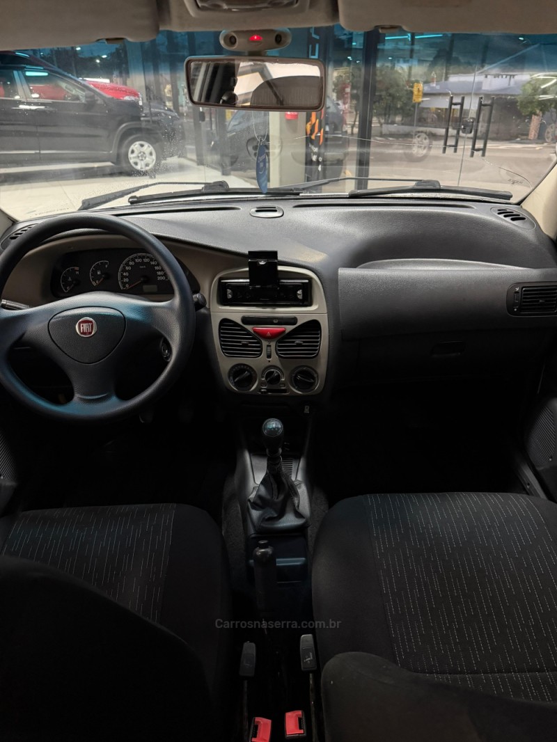 SIENA 1.0 MPI FIRE CELEBRATION 8V FLEX 4P MANUAL - 2011 - SANTA CRUZ DO SUL