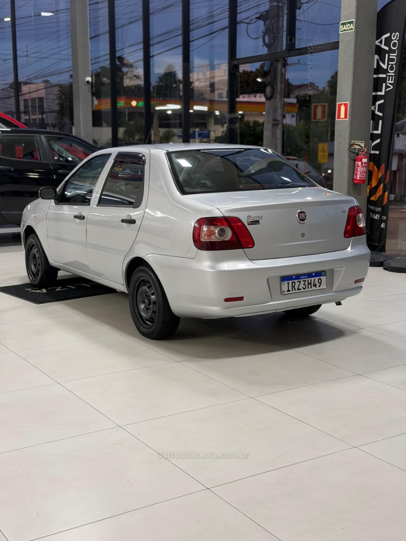 SIENA 1.0 MPI FIRE CELEBRATION 8V FLEX 4P MANUAL - 2011 - SANTA CRUZ DO SUL