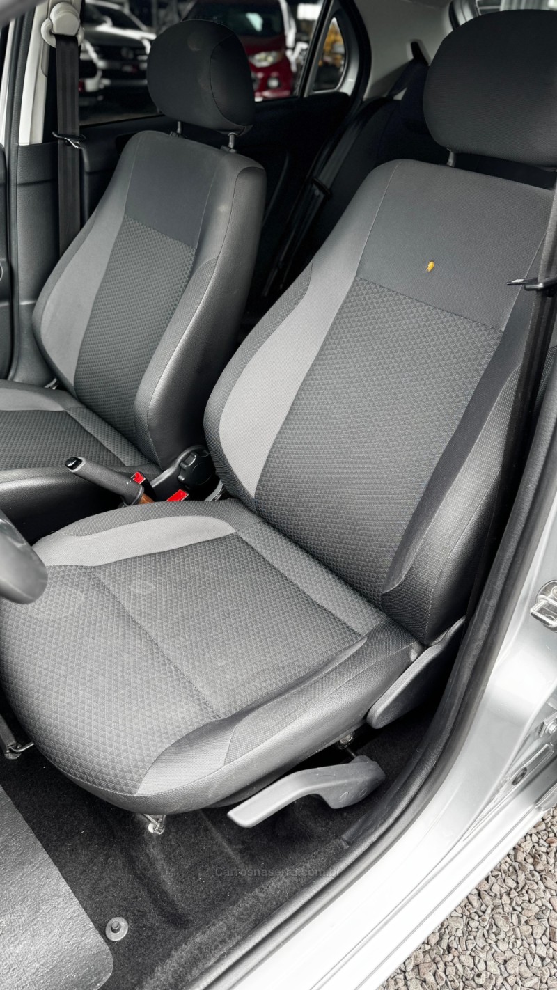 GOL 1.0 12V MPI TOTALFLEX 4P MANUAL - 2023 - CAXIAS DO SUL