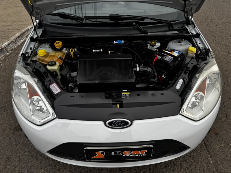 FIESTA 1.6 MPI SEDAN 8V FLEX 4P MANUAL - 2012 - DOIS IRMãOS