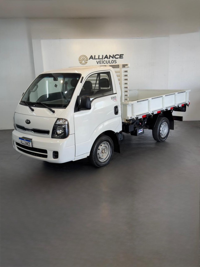 bongo 2.5 k 2500 4x2 cs turbo diesel 2p manual 2022 caxias do sul