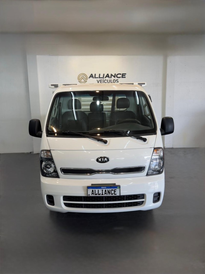 BONGO 2.5 K-2500 4X2 CS TURBO DIESEL 2P MANUAL - 2022 - CAXIAS DO SUL