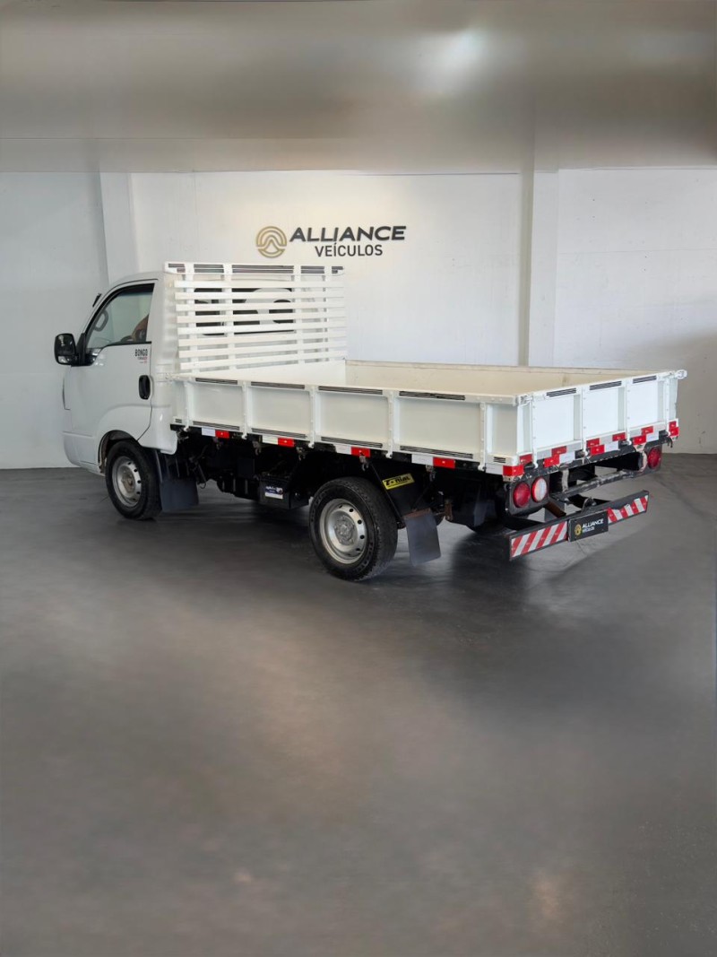 BONGO 2.5 K-2500 4X2 CS TURBO DIESEL 2P MANUAL - 2022 - CAXIAS DO SUL