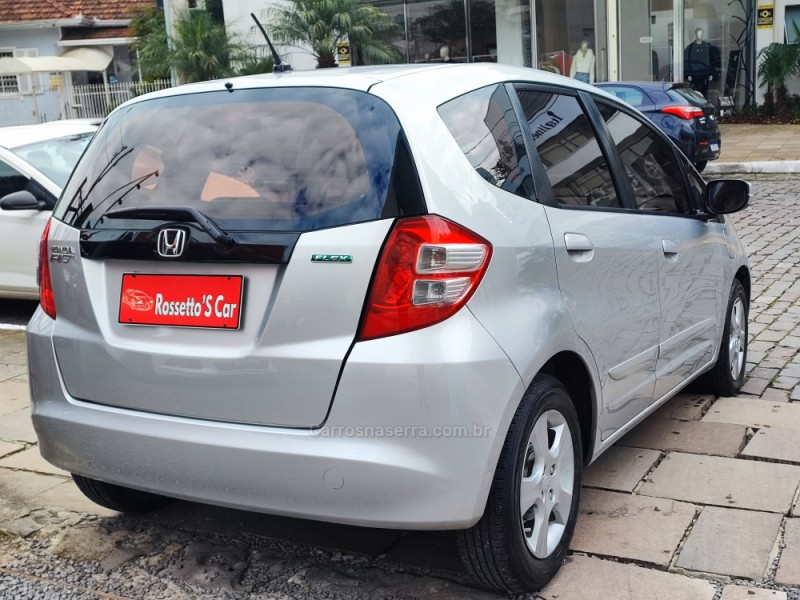 FIT 1.4 LX 8V GASOLINA 4P MANUAL - 2009 - FARROUPILHA