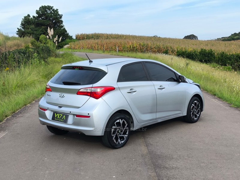 HB20 1.0 COMFORT PLUS 12V FLEX 4P MANUAL - 2017 - CAXIAS DO SUL