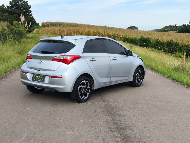 HB20 1.0 COMFORT PLUS 12V FLEX 4P MANUAL - 2017 - CAXIAS DO SUL