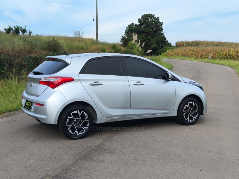 HB20 1.0 COMFORT PLUS 12V FLEX 4P MANUAL - 2017 - CAXIAS DO SUL