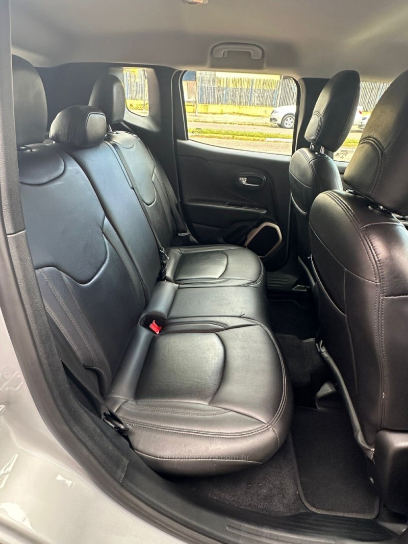 RENEGADE 1.8 16V FLEX SPORT 4P AUTOMÁTICO - 2018 - PAROBé