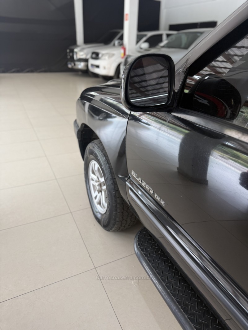 BLAZER 2.8 DLX 4X4 12V TURBO INTERCOOLER DIESEL 4P MANUAL - 2002 - FARROUPILHA