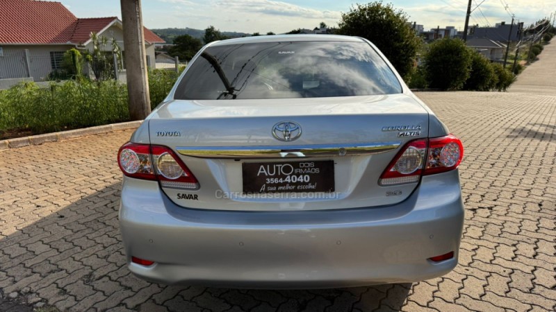 COROLLA 2.0 ALTIS 16V FLEX 4P AUTOMÁTICO - 2014 - DOIS IRMãOS