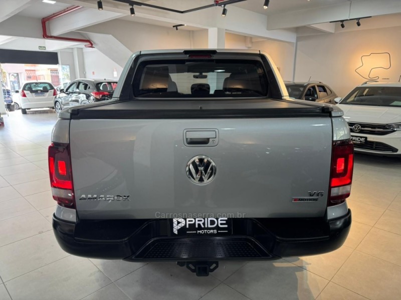AMAROK 3.0 V6 EXTREME CD DIESEL 4X4 AT 4P AUTOMÁTICO - 2024 - CAXIAS DO SUL