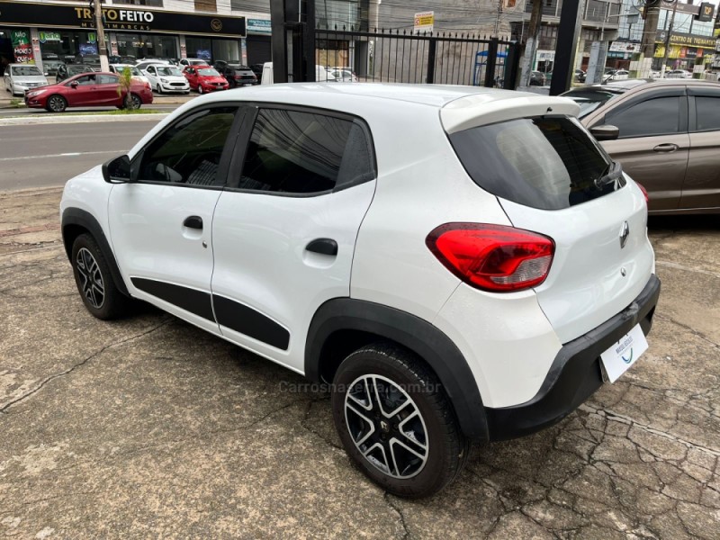 KWID 1.0 12V SCE FLEX ZEN MANUAL - 2019 - GRAVATAí