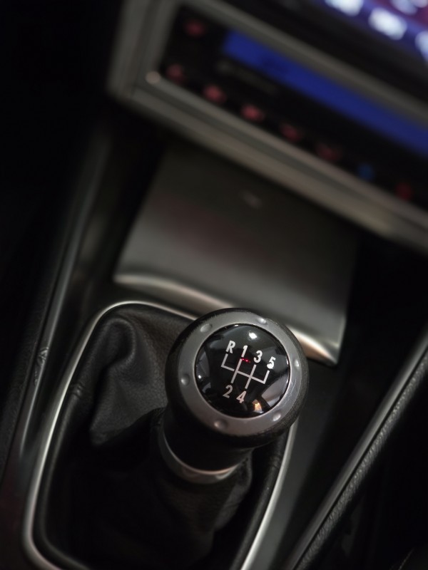 GOLF 1.6 MI SPORTLINE LIMITED EDITION 8V FLEX 4P MANUAL - 2013 - CAXIAS DO SUL