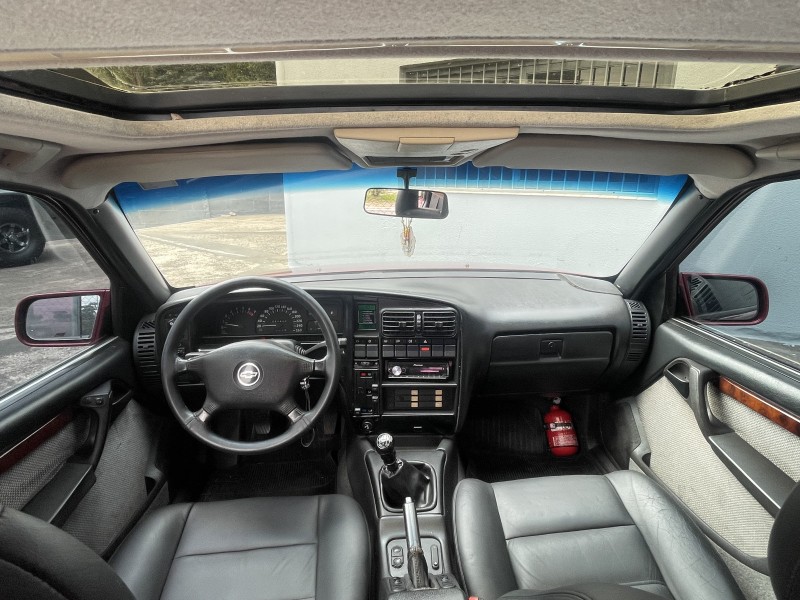 OMEGA 3.0 MPFI CD 12V GASOLINA 4P MANUAL - 1993 - CAXIAS DO SUL