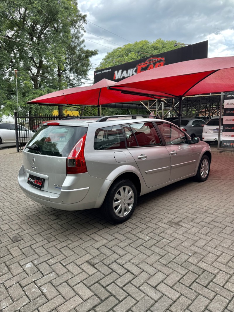 MÉGANE 1.6 DYNAMIQUE GRAND TOUR 16V FLEX 4P MANUAL - 2012 - ESTâNCIA VELHA