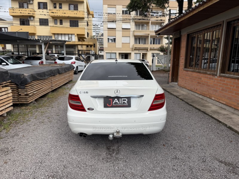 C 180 1.8 CGI CLASSIC 16V GASOLINA 4P AUTOMÁTICO - 2012 - GARIBALDI