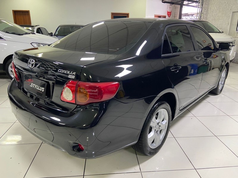 COROLLA 2.0 XEI 16V FLEX 4P AUTOMÁTICO - 2010 - ESTâNCIA VELHA