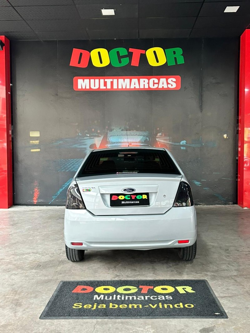 FIESTA 1.0 ROCAM SE SEDAN 8V FLEX 4P MANUAL - 2014 - SãO LEOPOLDO