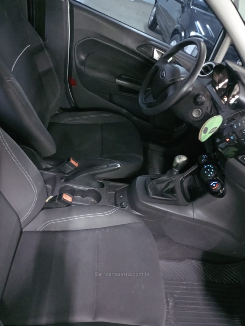 FIESTA 1.6 SE HATCH 16V FLEX 4P MANUAL - 2017 - BENTO GONçALVES