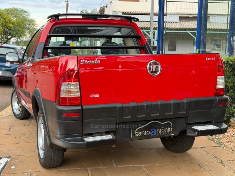 STRADA 1.3 MPI FIRE CE 8V GASOLINA 2P MANUAL - 2012 - LAGOA VERMELHA