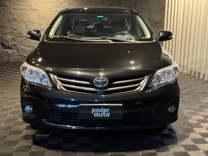 COROLLA 2.0 XEI 16V FLEX 4P AUTOMÁTICO - 2012 - FARROUPILHA