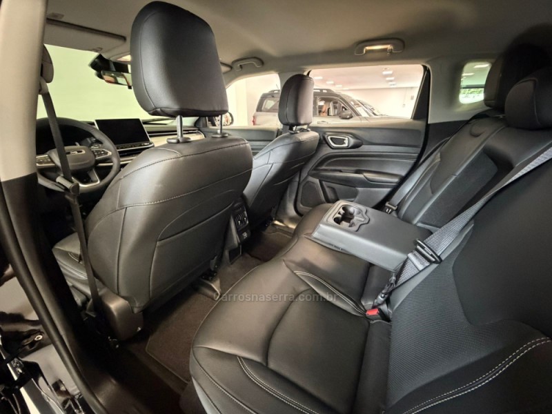 COMPASS 1.3 LONGITUDE T270 16V TURBO 4X2 FLEX 4P AUTOMÁTICO - 2025 - BENTO GONçALVES