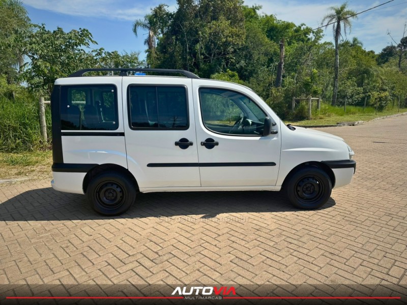 DOBLÓ 1.8 ELX 8V FLEX 4P MANUAL 7 LUGARES - 2008 - SAPIRANGA