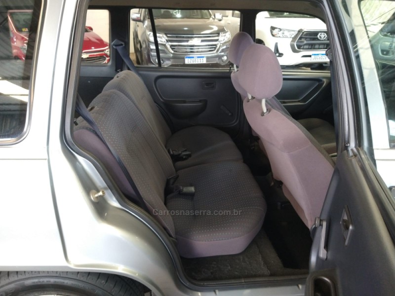 IPANEMA 1.8 EFI GL 8V GASOLINA 4P MANUAL - 1997 - CAXIAS DO SUL