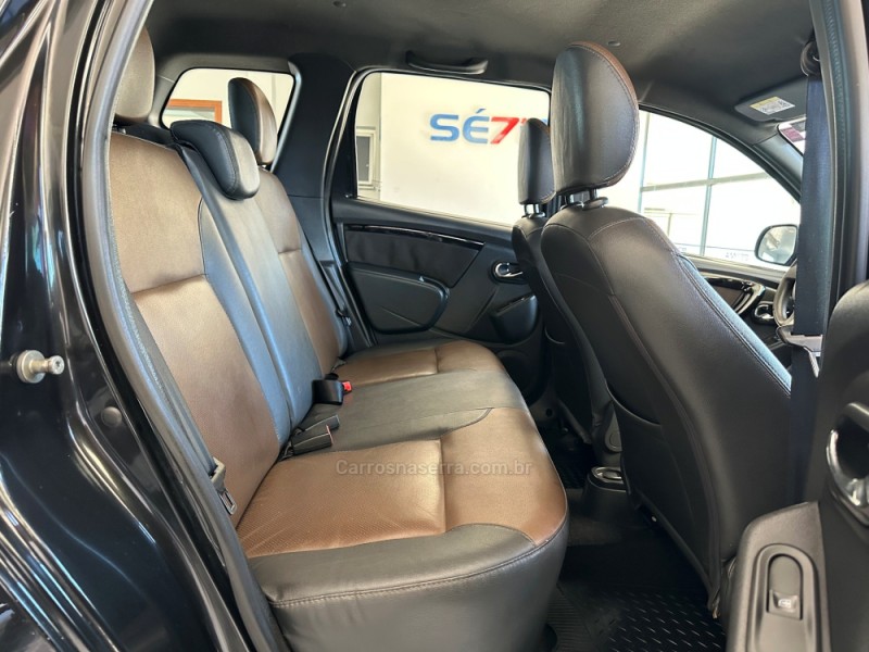 DUSTER 1.6 DYNAMIQUE 4X2 16V FLEX 4P MANUAL - 2016 - GUAPORé