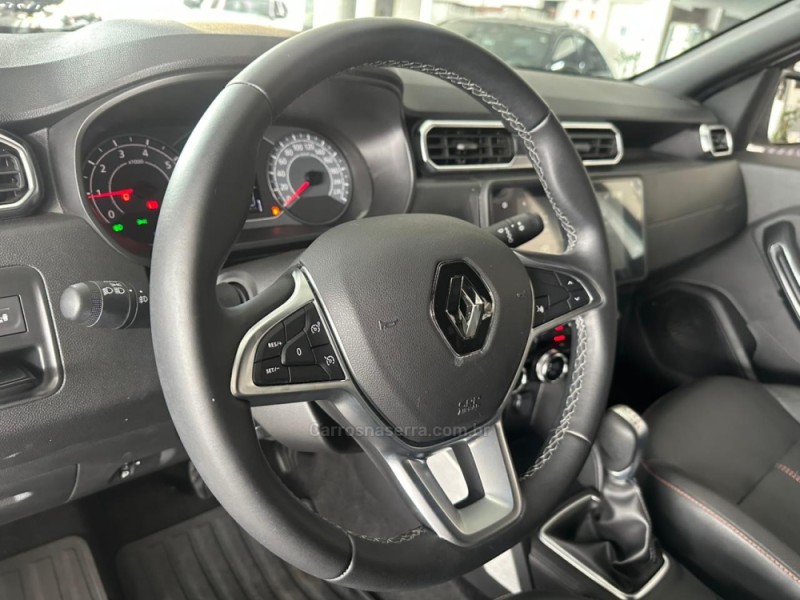 DUSTER 1.3 TCE ICONIC PLUS FLEX 4P AUTOMÁTICA - 2025 - NOVO HAMBURGO