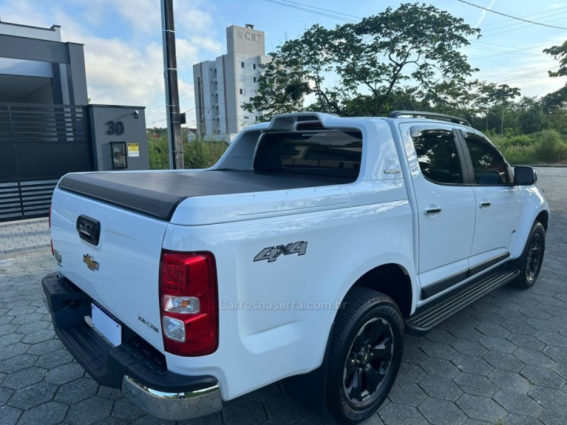 S10 2.8 HIGH COUNTRY 4X4 CD 16V TURBO DIESEL 4P AUTOMÁTICO - 2024 - TAPEJARA