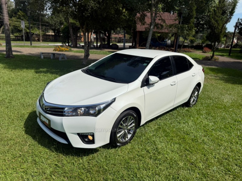 COROLLA 2.0 DYNAMIC 16V FLEX 4P AUTOMÁTICO - 2017 - BROCHIER