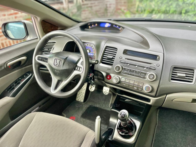 CIVIC 1.8 LXL 16V FLEX 4P MANUAL - 2010 - ROLANTE