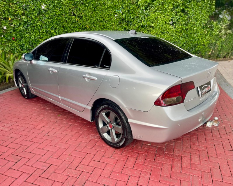 CIVIC 1.8 LXL 16V FLEX 4P MANUAL - 2010 - ROLANTE