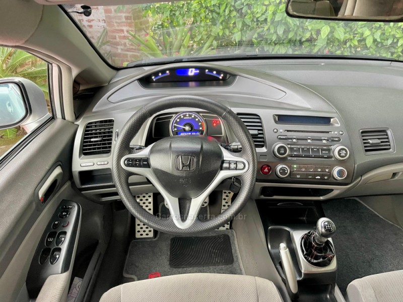 CIVIC 1.8 LXL 16V FLEX 4P MANUAL - 2010 - ROLANTE