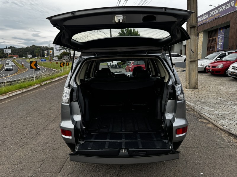 OUTLANDER 2.0 16V GASOLINA 4P AUTOMÁTICO - 2013 - DOIS IRMãOS